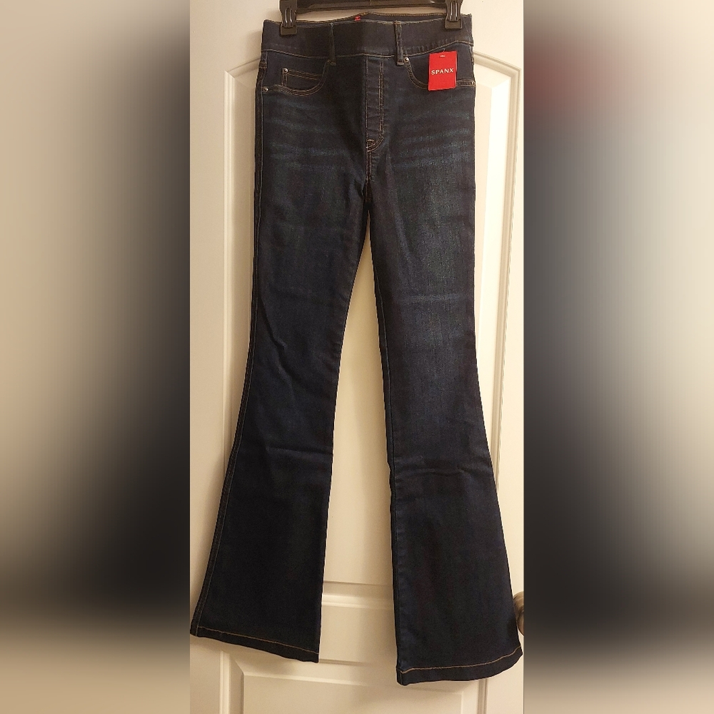 SPANXshape™ EveryWear Flare Jeans, Midnight Shade -Size S- length reg-NWT